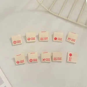 Mini étiquettes en tissu de coton faites à la main pour vêtements de poupée couture DIY