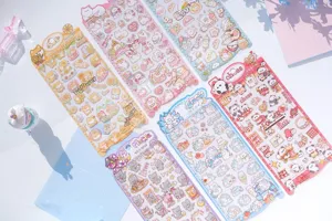 Autocollants d'animaux de dessin animé mignons en PVC étanche pour la déco de téléphone.