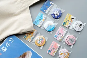 Cute cat dog panda metal pin badge brooches with hanging card packaging for clothes bags