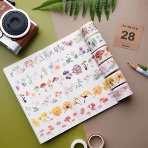 Set di nastro Washi acquerello botanico per diario fai da te con fiori, foglie e funghi.