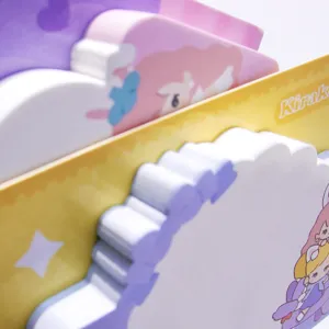 Notes adhésives mignonnes royaume des filles, design superposé 3D créatif, style dessin animé.