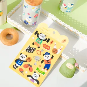 Adorables autocollants étanches de panda de dessin animé argentés pour téléphone tablette journal.