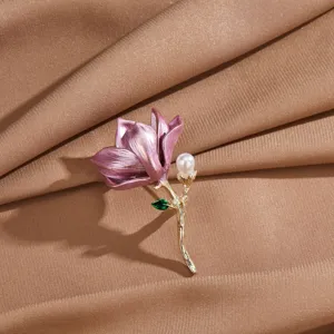 Exquisite enamel flower brooch with lustrous pearl luxury fashion pin for elegant outfit