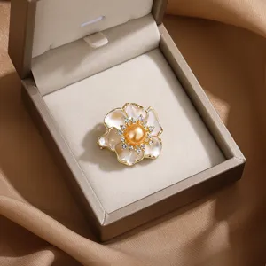 Enamel Flower Brooch Elegant Pearl Rhinestone Floral Corsage Vintage Alloy Suit Pin Fashion Jewelry Gift