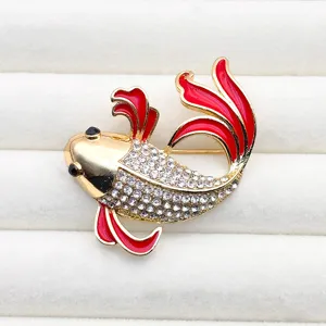 Exquisite alloy rhinestone red koi fish brooch, luxury Chinese style clothing accessory pin.