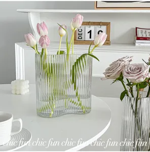 Clear Glass Wave Vase Decorative Modern Flower Vase for Table Centerpiece Home Decor