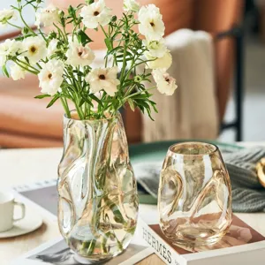 Amberkleurige glazen vaas modern unieke bloemstuk voor woonkamer decoratie ornament