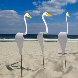 Elegant set of 3 white metal bird garden stakes for beach and backyard party decoration