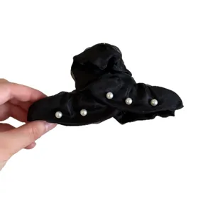 Pince à cheveux en tissu perlé noir élégante pince crabe pour coiffure accessoires