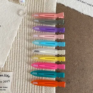 Pinzas para el Cabello de Acrílico Minimalista para Mujer Estilismo Diario Estilo Dulce Color Sólido Horquillas Mate