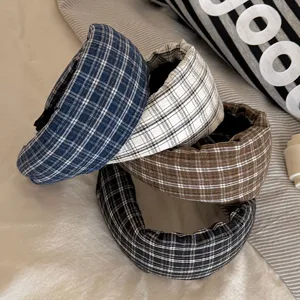 Κορεάτικη preppy στυλ υφασμάτινη καρό φαρδιά στήκα μαλλιών για γυναίκες καθημερινό αξεσουάρ.