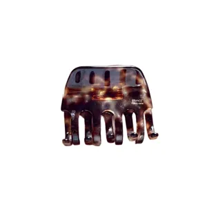 Chic tortoise shell acetate hair claw clip for women, elegant rectangular hair styling accessory.