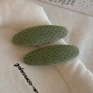 Mollette per capelli ovali in tessuto di lino a pois verdi accessori carini donna