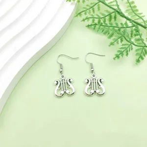 Orecchini con gancio a lira in lega di argento antico per accessori di bigiotteria.