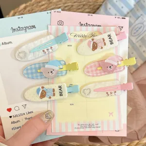 Pinces à cheveux mignonnes ours de dessin animé coréen pinces à frange mode accessoires