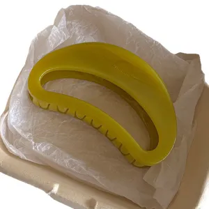 Pince à cheveux semi-circulaire gelée jaune vert translucide accessoire de mode quotidien