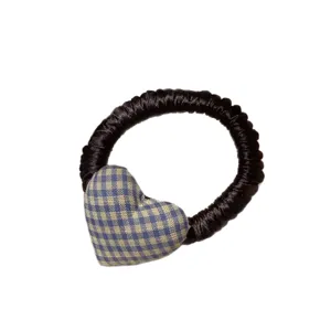 Coletero corazón a cuadros estilo coreano, goma de pelo elástica cable negro mujer.