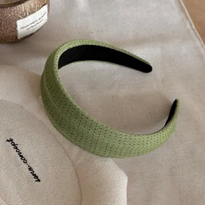 Cerchietto largo a pois verdi stile francese da donna, grazioso accessorio per capelli dettaglio.