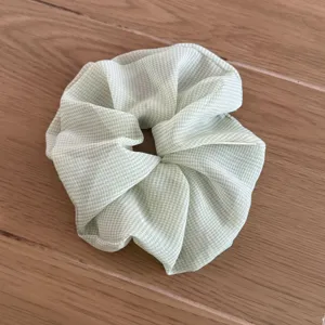 Elegant Plaid Scrunchie Fabric Plaid Pattern Hair Tie Handmade Hair Band Soft Mesh Ponytail Holder For Women Casual Hair Accessories