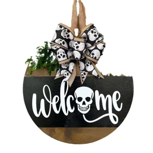 Plaque de bienvenue en bois pour Halloween avec motif de crâne et nœud en ruban décor