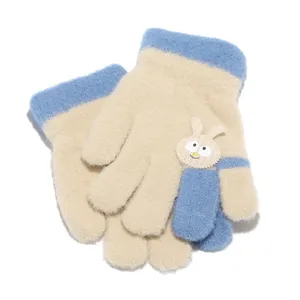 Kids cartoon cute knit gloves for boys and girls, warm winter plush gloves for children.