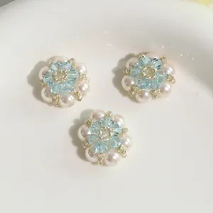Handgemachte Perlen Kristall Blumen DIY Zubehör für Ohrringe, süßes und zartes Design.