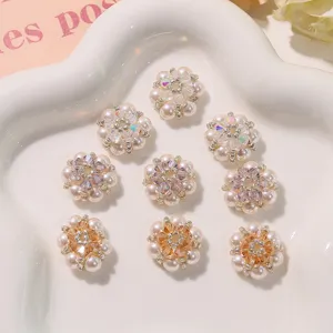 Wunderschöne DIY Perlen Kristall Blumen Anhänger für Ohrringe Haarschmuck und Schuhe.