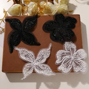 Toppe fiori farfalle in rete ricamate con perline accessori abbigliamento DIY.