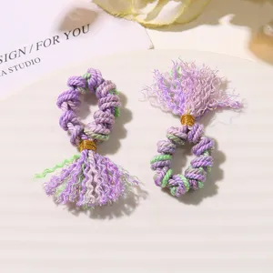 Mini nappina in filo di cotone fatta a mano ciondolo DIY accessori gioielli dettaglio.