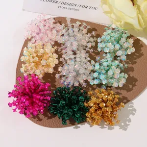 Bunte Pailletten Blumen Perlen Cluster DIY handgemachte Zubehör für Haarnadeln Schmuck.