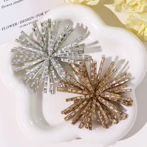 Glitzernde Strass Blumen Applikationen für DIY handgemachte Kleidung Haar Accessoires.
