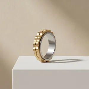 Stainless steel rotating gear ring men industrial style spinner decompression accessory