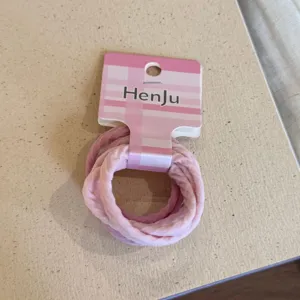 Pink velvet hair ties set detail close-up, sweet style high elasticity hair rope accessories.