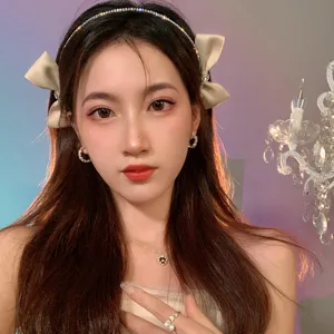 Rhinestone bow headband for women, elegant hair accessory, sweet fairy style hair hoop for daily wear.