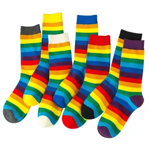 Chaussettes longues rayées arc-en-ciel femme coton doux style coréen mode