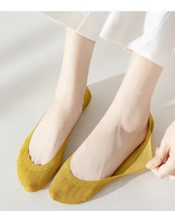 Women summer thin shallow invisible socks yellow anti-slip low cut cotton bottom short socks.