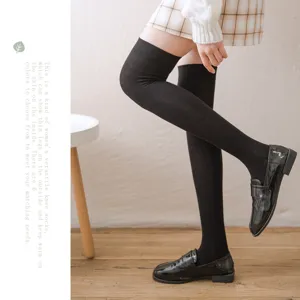 Damen Casual Einfarbige Baumwolle Über Dem Knie Hohe Socken Japanischer Stil Lange Strümpfe
