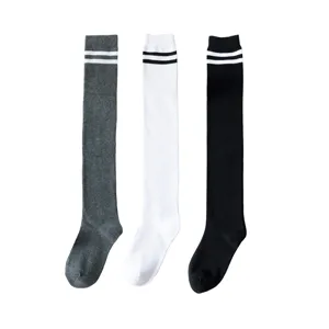 Donne calze al ginocchio stile giapponese tinta unita a righe lunghe calze di cotone 3 paia