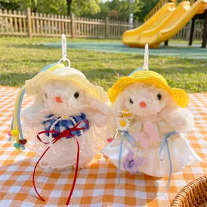 Süßes Kaninchen Plüsch Schlüsselanhänger und Taschenanhänger mit Kleid, weiches Stofftier als Geschenk.