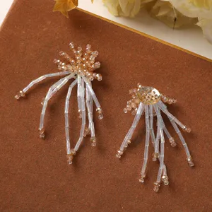 Accesorios DIY de flores con borlas de cuentas de cristal para ropa, pendientes y manualidades.
