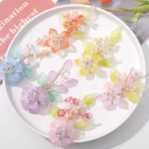 Handmade crystal flower hair clips diy beaded hair accessories for women detailing.