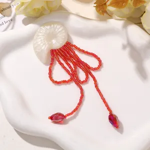 Handgemachte Harz Muschel rote Perlen Quaste Brosche DIY Kristall Mode Schmuck Zubehör