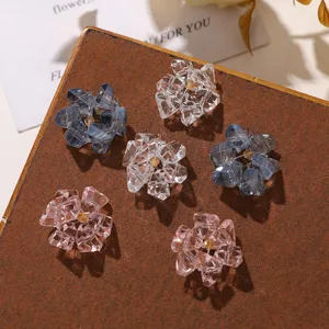Crystal flower DIY accessories, transparent triangle crystal beads for earrings and brooches.