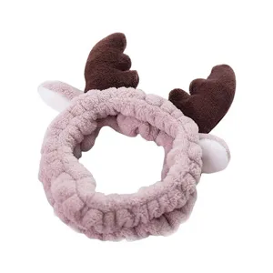 Carina fascia per capelli in peluche con corna di renna per il viso, morbida fascia trucco donna.