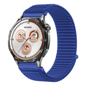 Correa de reloj de nylon azul elastico compatible con smartwatch Huawei GT5 comodo diseno
