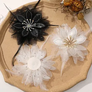 Elegante strass chiffon piuma fiore spilla DIY fermaglio per capelli accessori vestiti