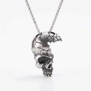 Herren Gothic Punk gebrochener Totenkopf Anhänger Halskette aus Vintage Silber Metall.