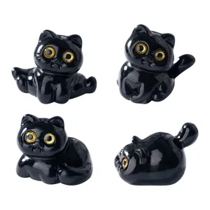 Simpatica Statuetta di Gatto Nero in Resina Mini Ornamenti di Gattino Cartoon per Scrivania Auto Decorazione di Micro Paesaggio