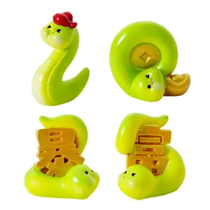 2025 Linda Figurita Serpiente Zodíaco Chino Decoración de Escritorio Coche 4PCS