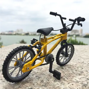Mini alloy finger bicycle model, detailed miniature BMX toy with movable chain and pedals.